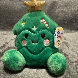 Christmas tree Palm pal~ Christmas edition